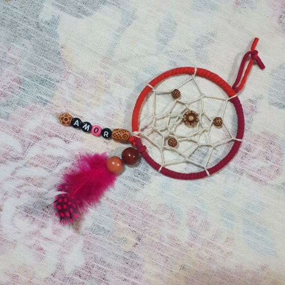 Handmade Dreamcatcher - Amor - Picture 3 of 4